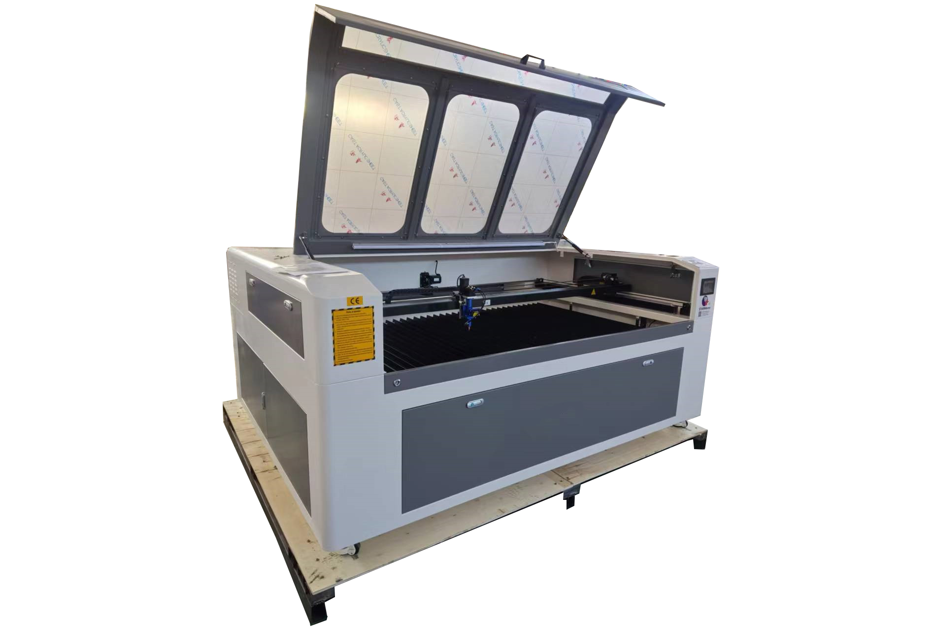 QN1512 auto focusing co2 laser cutting machine for curved ma